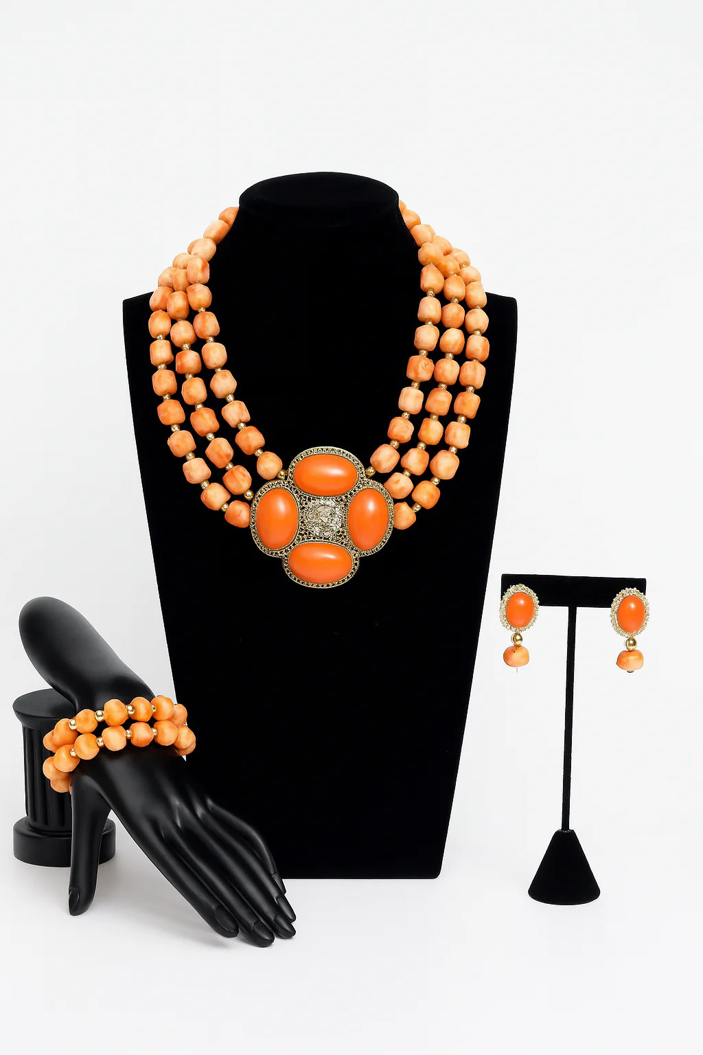 Ayanfe – Coral Bead Jewelry Set
